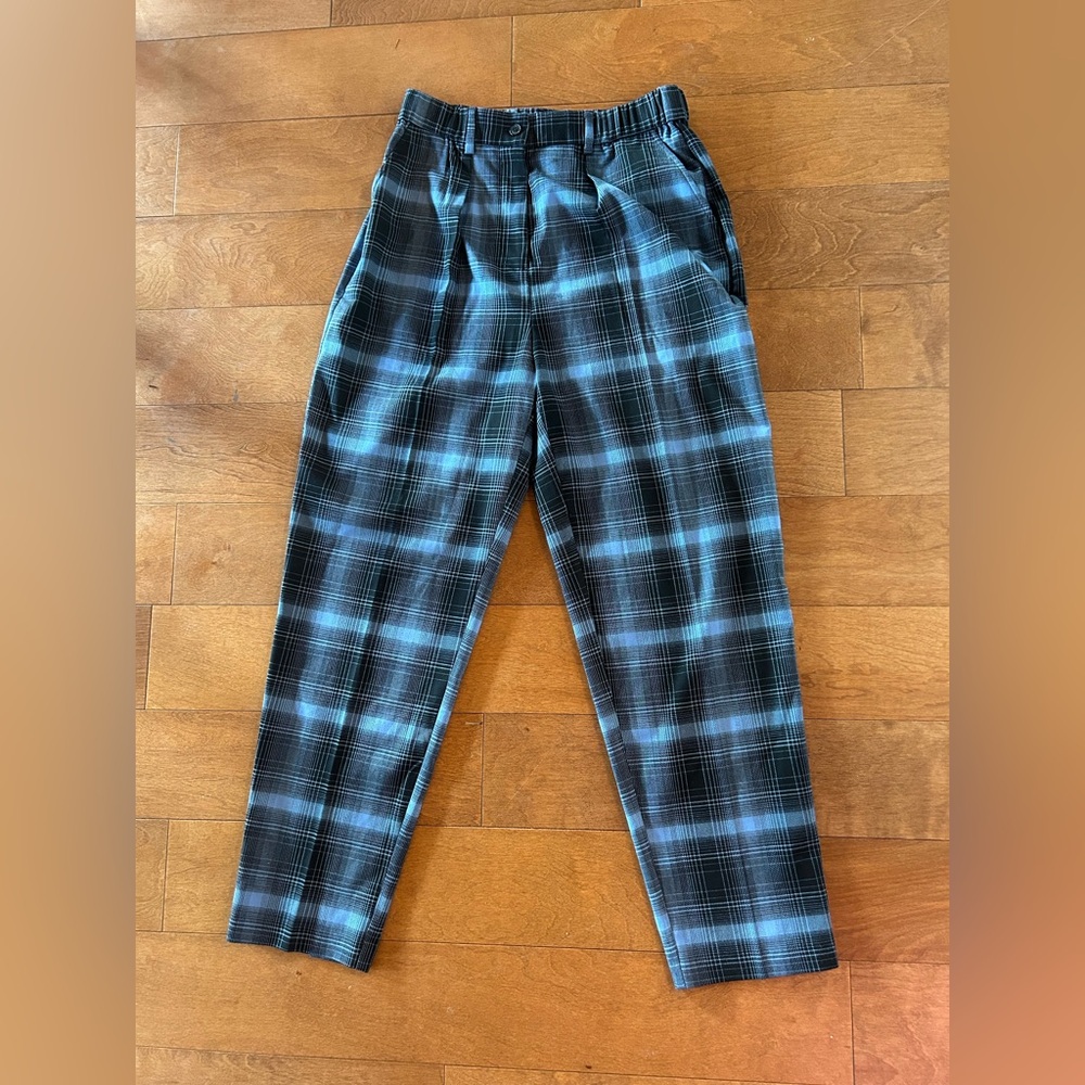 Wildfang pants size medium in Blue plaid